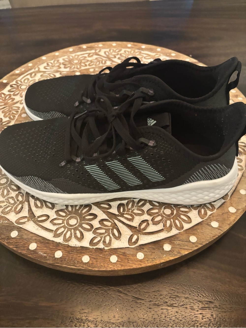 Adidas Bounce  Black Knit Running Sneakers with Mint Stripes